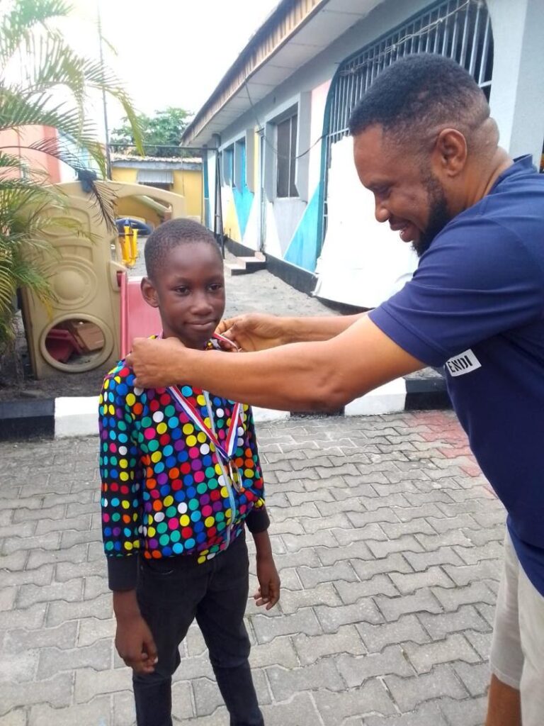 A4de58de 7178 43cf 9de4 00f2e389a15b 768x1024