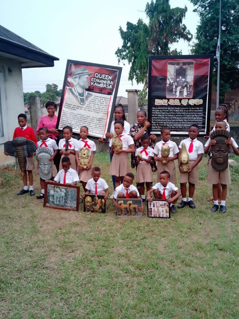 F51807f7 E217 41c7 Bce1 2d39ea92040f 768x1024